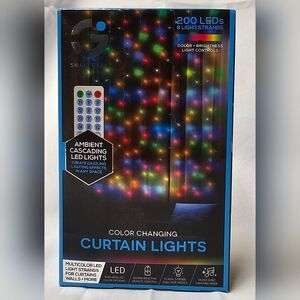 SMARTGEAR Color Changing CURTAIN LIGHTS (200 LEDs/8 Light Strands) NIB SEALED